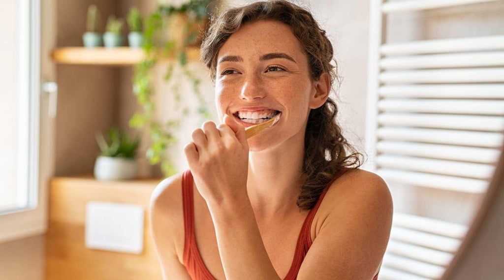 The Best Vegan Products To Clean Your Teeth