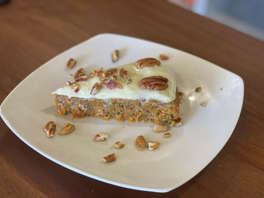 The Best Vegan Carrot Cake